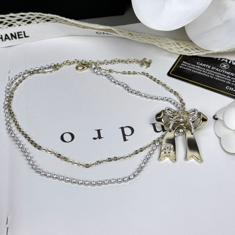 CC 25K Bow Tie Diamond Gold Necklace