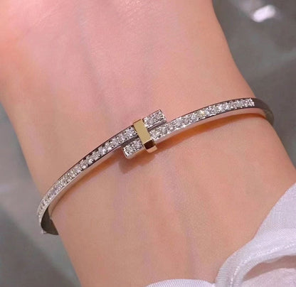 Tiff Edge Hinged Bypass Bangle Bracelet