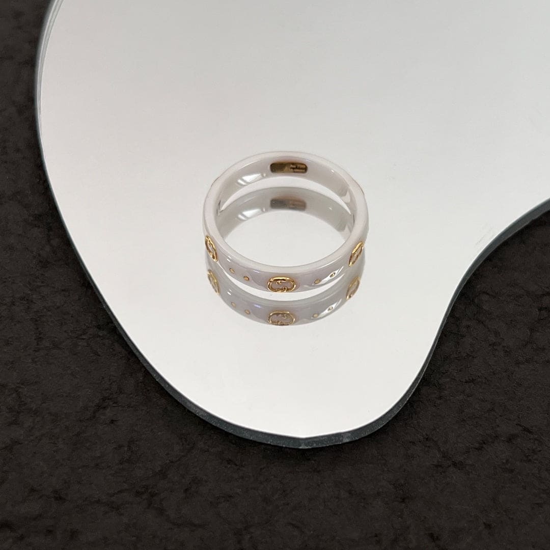 GG Icon White Zirconia Ring