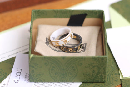 GG Interlocking G Icon White Zirconia Ring