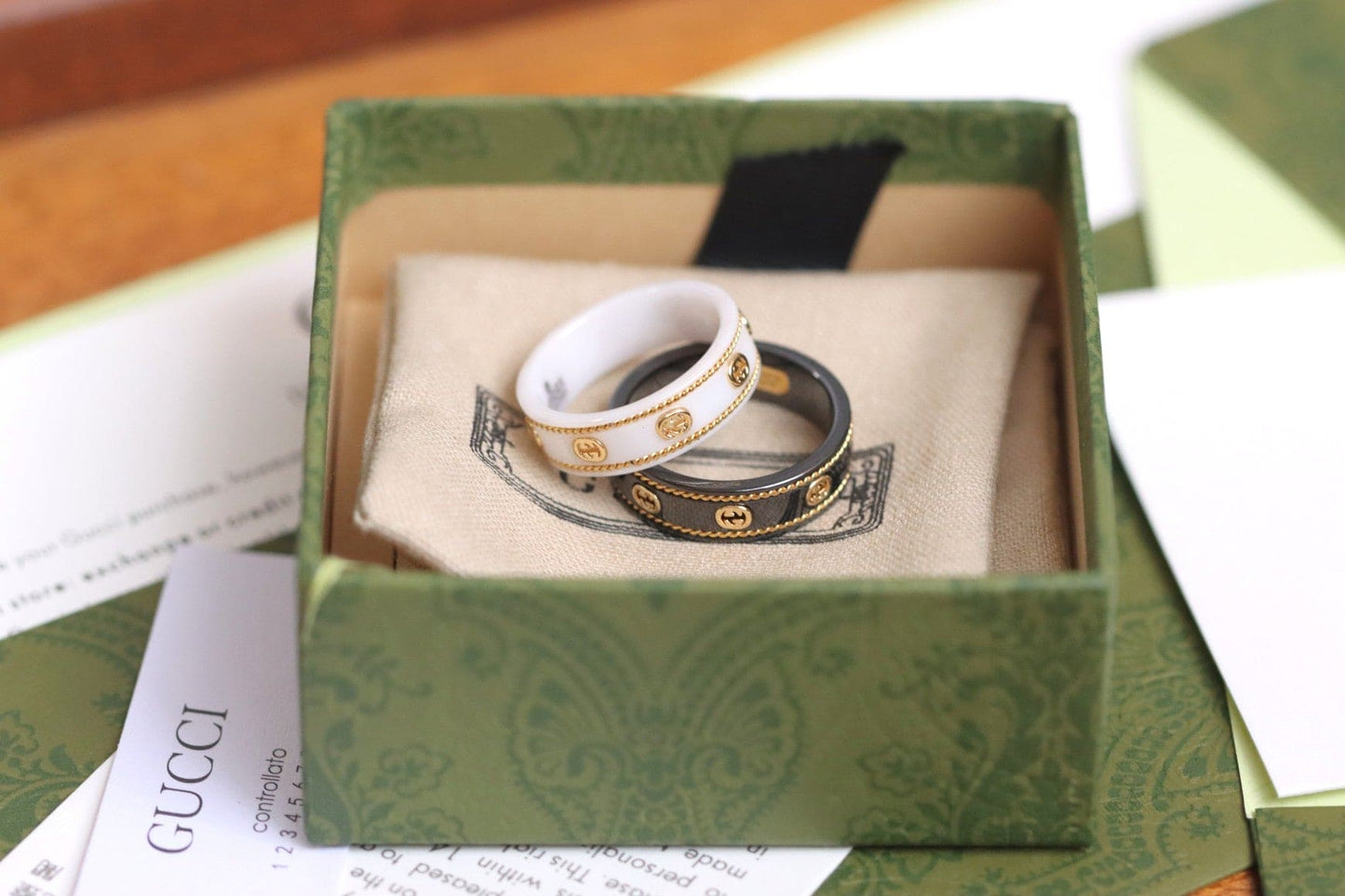 GG Interlocking G Icon Black Corundum Ring