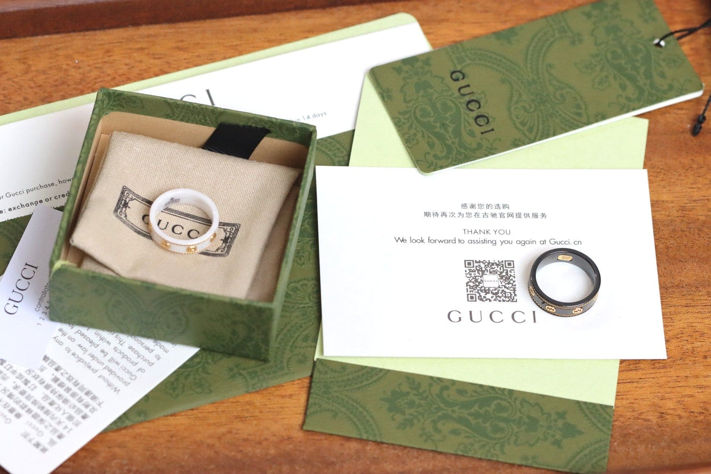GG Interlocking G Icon White Zirconia Ring