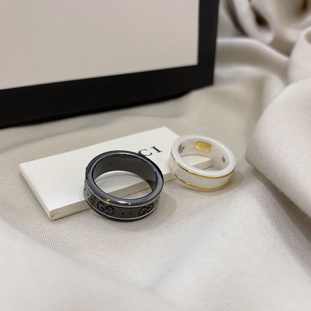 GG Icon White Zirconia Ring