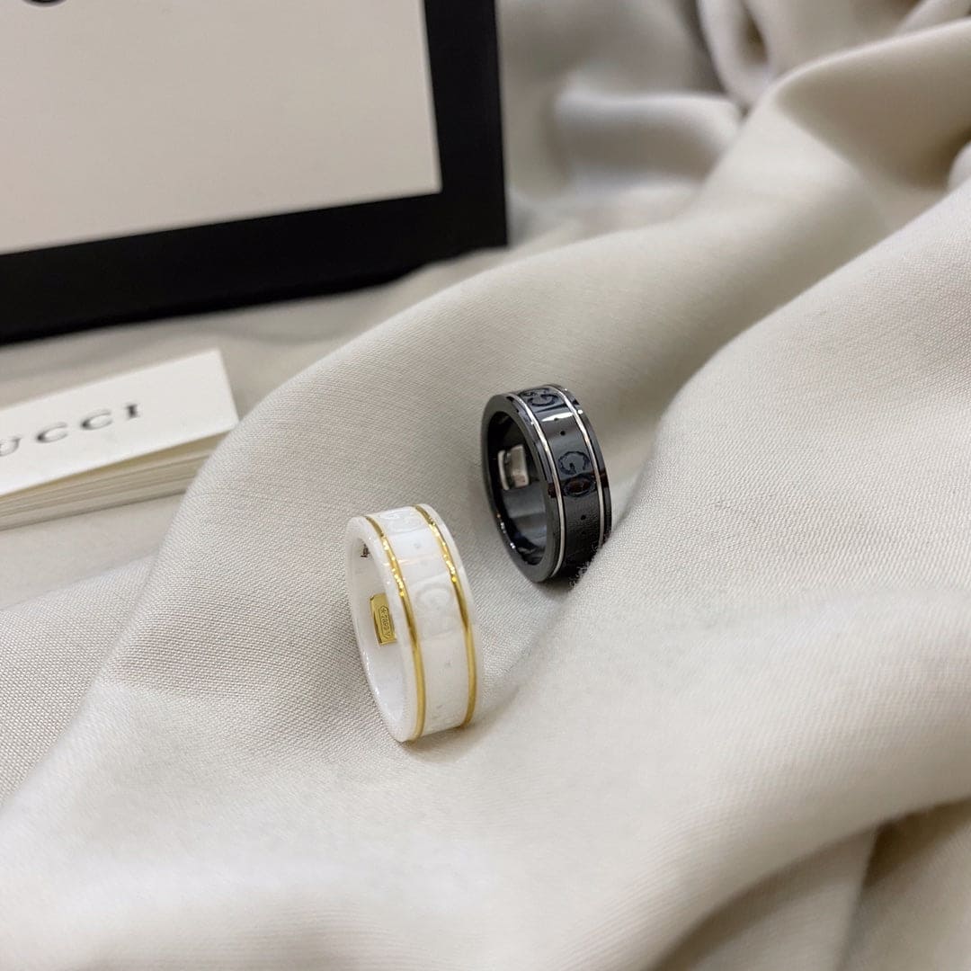 GG Icon White Zirconia Ring