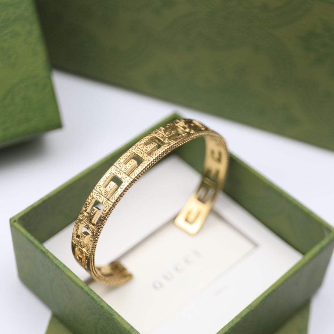 GG Cube Bracelet