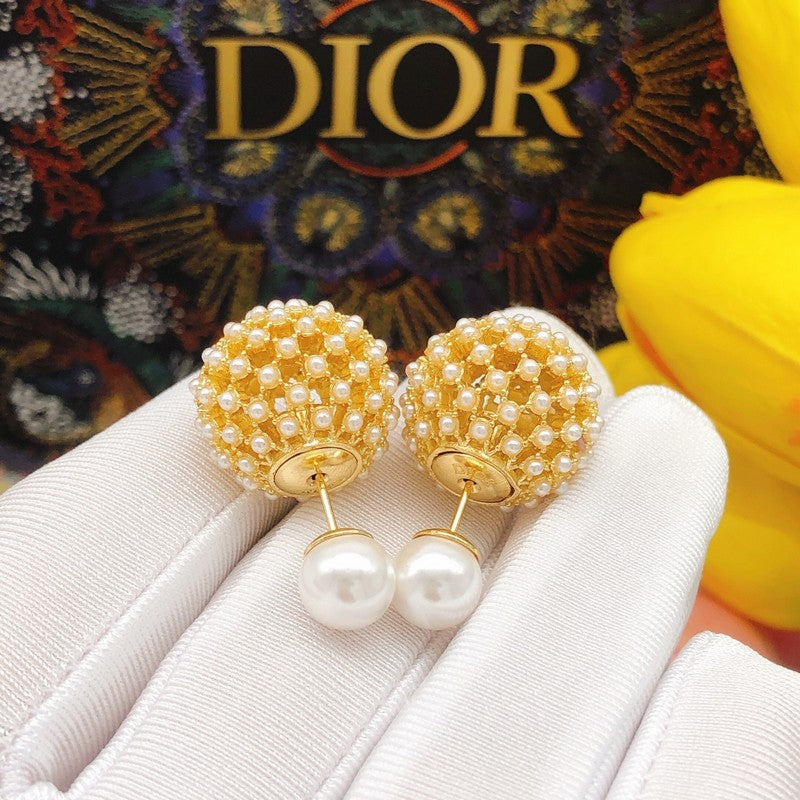 CD Tribales Faux Pearl Earrings