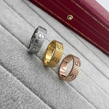 18K Love Unlimited Ring