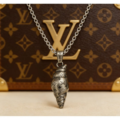 Louis Croissant Medium Charm Necklace