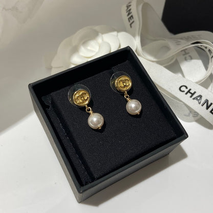 CC 26P Pearl Drop Gold Earrings