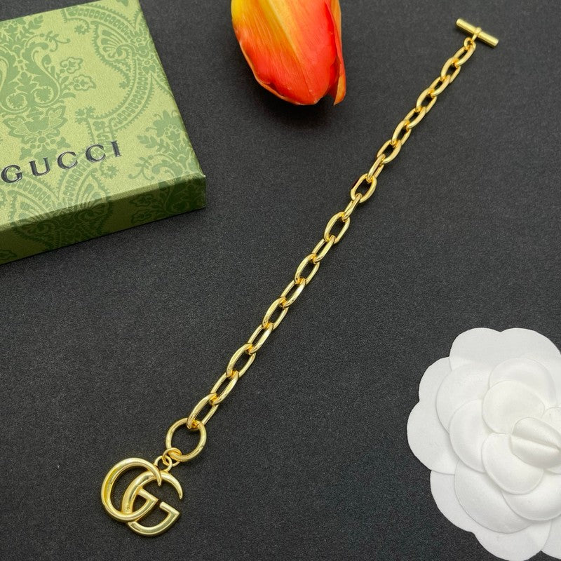 GG Interlocking G Gold Chain Bracelet
