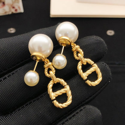 CD Tribales Pearl Drop Earrings