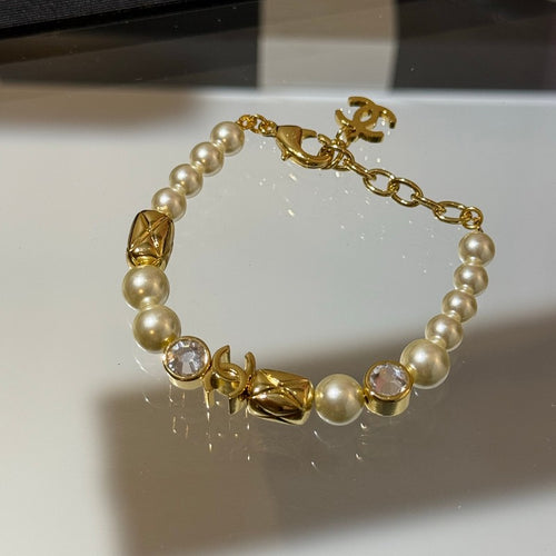 CC 26P Diamond Pearl Gold Bracelet