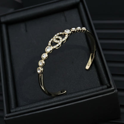 CC 25P Diamond Logo Bracelet