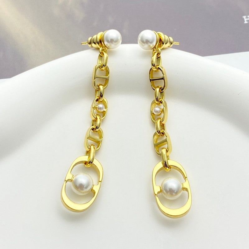 CD Pearl Gold Tassel Earrings