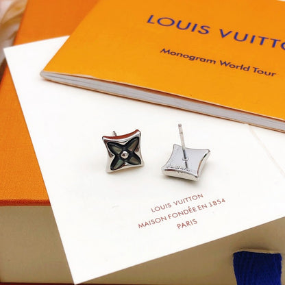 Louis Blossom Gold Earrings