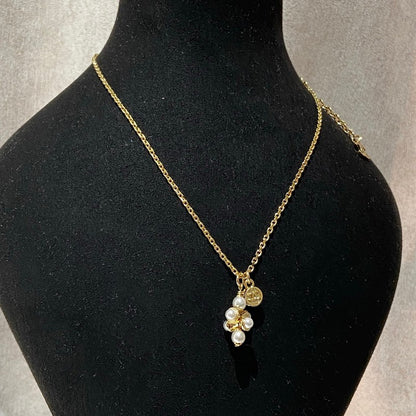 CC 26P Vintage Grape Pendant Necklace