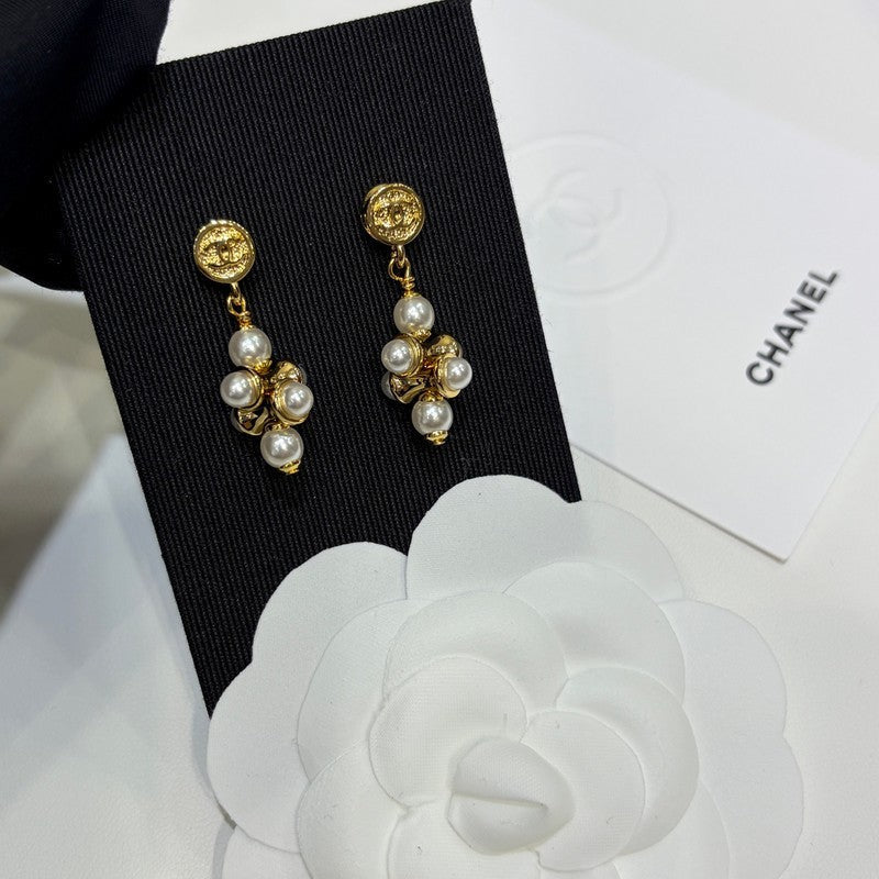 CC Grape Pearl Gold Earrings