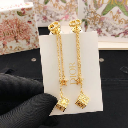 CD Tribales Box Long Earrings