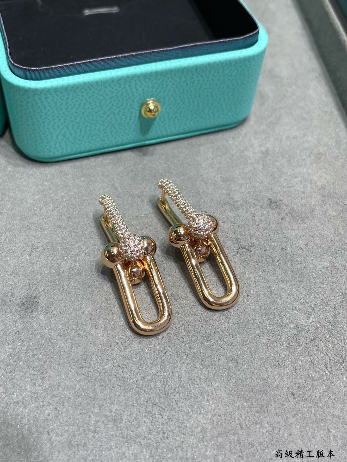 Tiff HardWear Large Link Diamonds Earrings