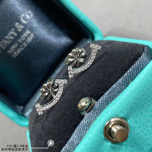 Tiff Smile Diamonds Earrings