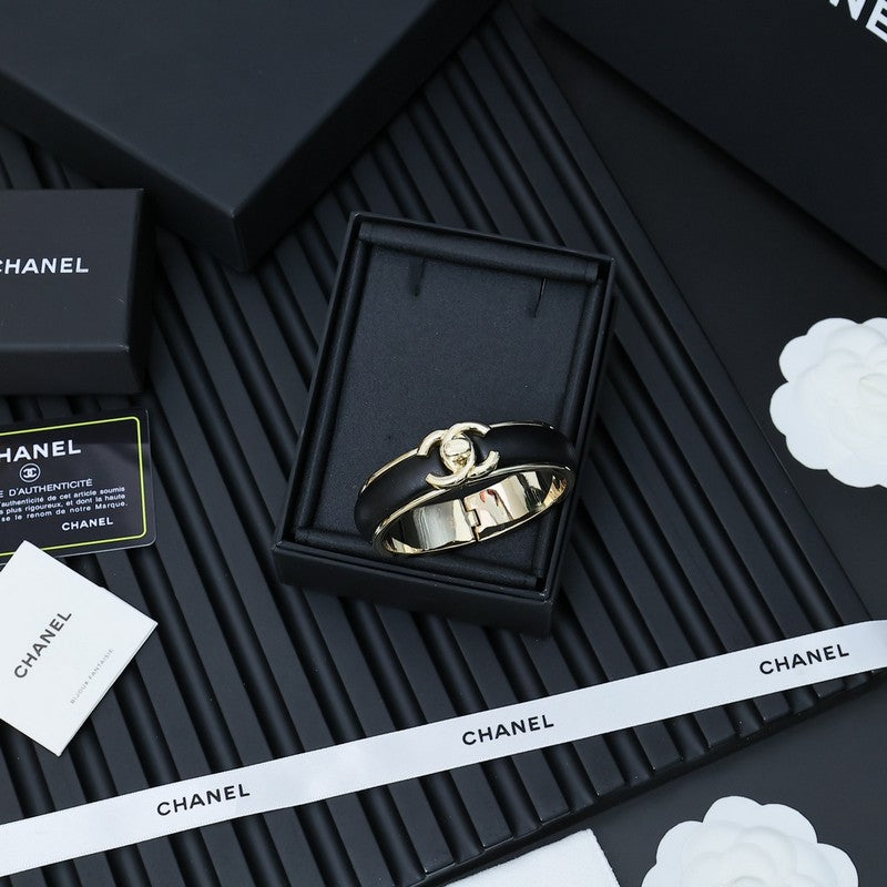 CC Black Leather Gold Bracelet