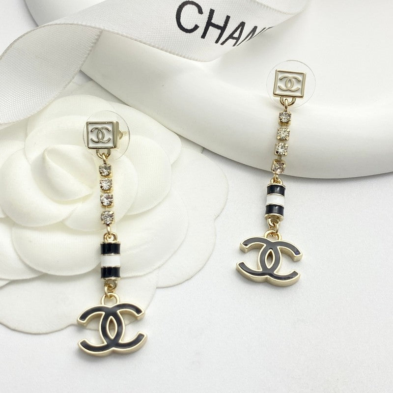 CC 24C Black Gold Tassel Earrings