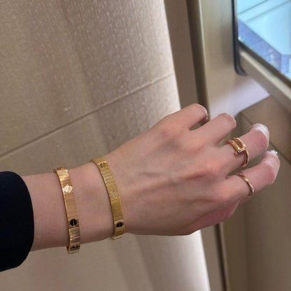 Love Unlimited Bracelet
