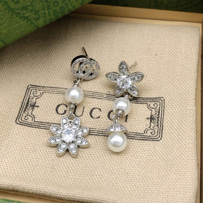 GG Diamond Flower White Gold Earrings