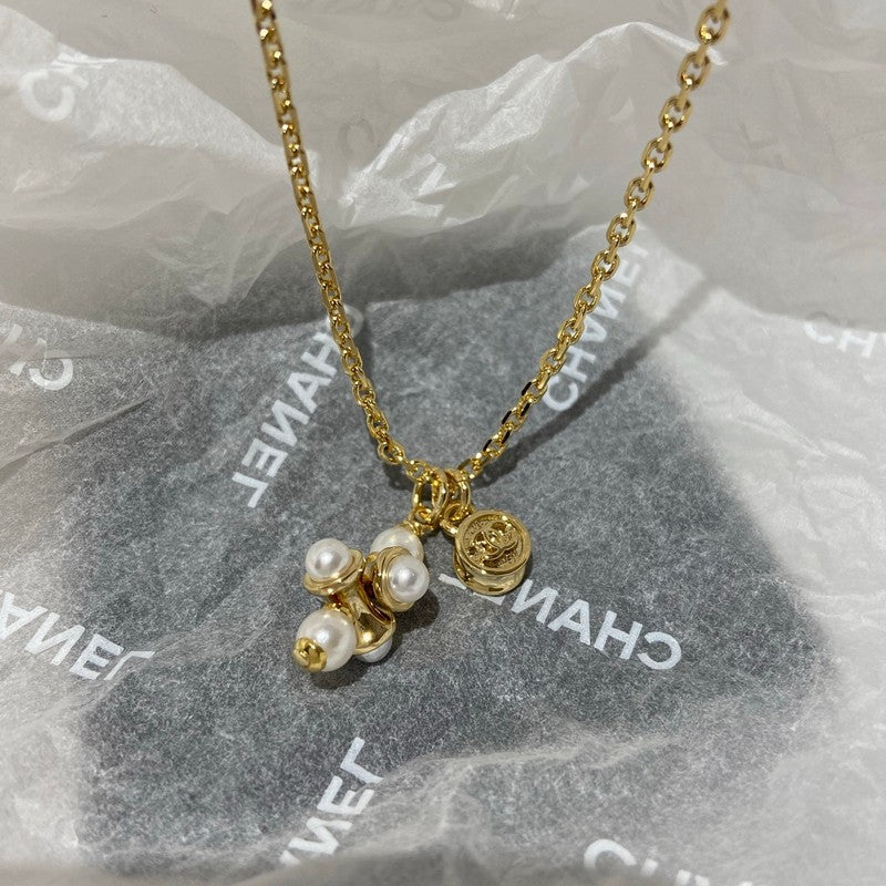 CC 26P Vintage Grape Pendant Necklace