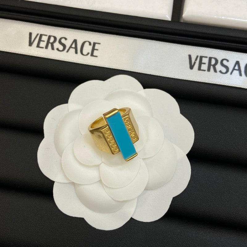 Vers Sky Blue Gold Ring