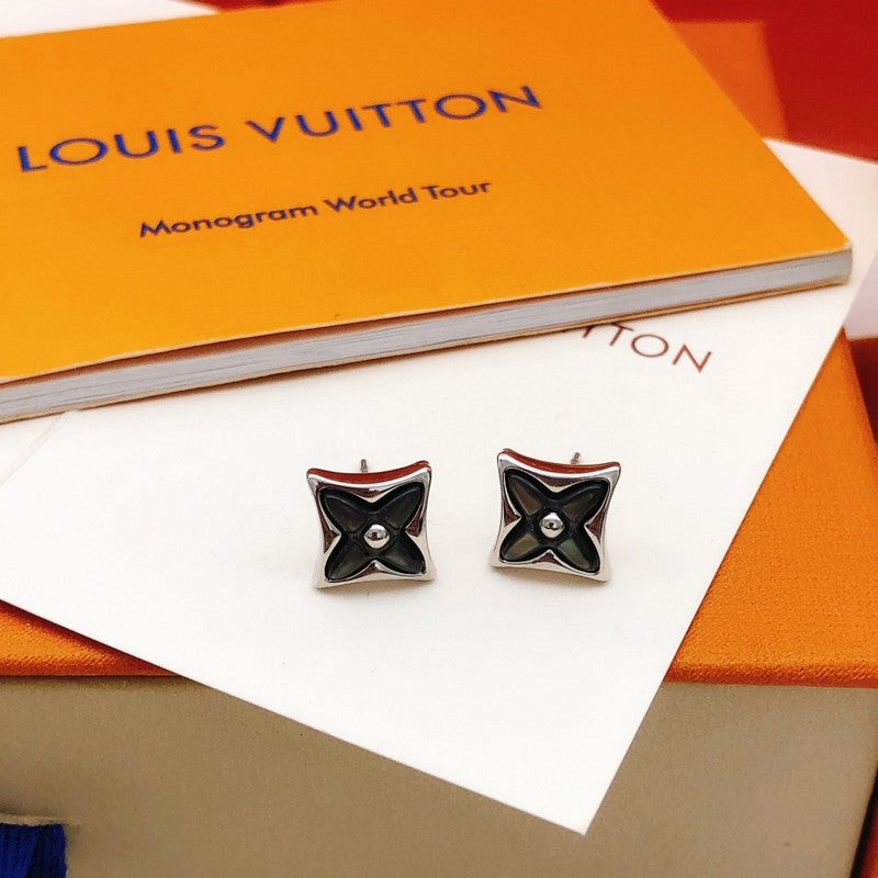 Louis Blossom Gold Earrings