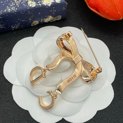 CD Bow Tie Diamond Gold Brooch