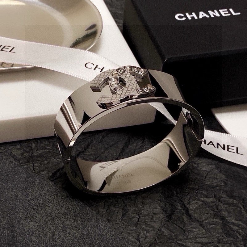 CC White Gold Cuff Bracelet