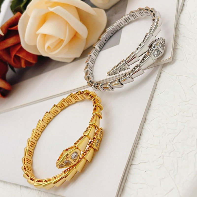 BVLG Serpenti Demi-Pave Diamonds Bracelet