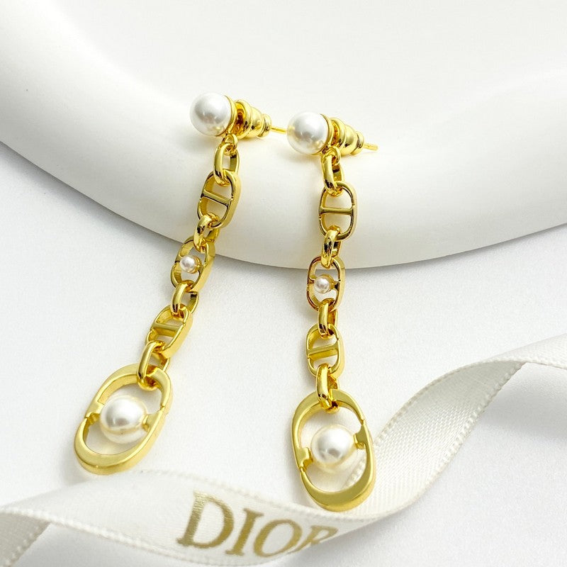 CD Pearl Gold Tassel Earrings