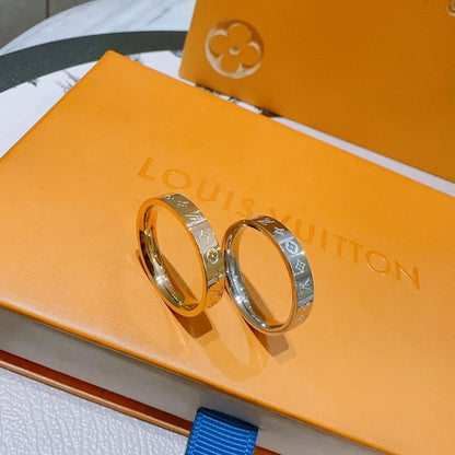 Louis Instinct Set of Two Gold Rings