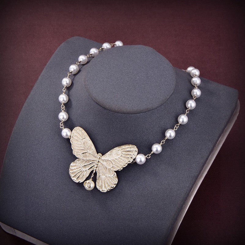 CD Butterfly Pearl Choker Necklace