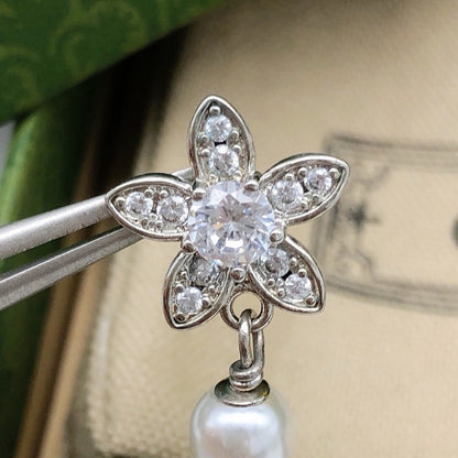 GG Diamond Flower White Gold Earrings