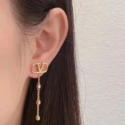 Vlogo Long Pearl Earrings