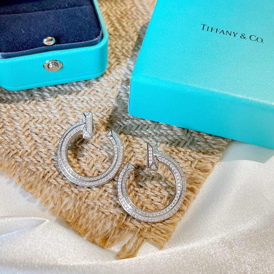 Tiff T1 Open Hoop White Gold Earrings